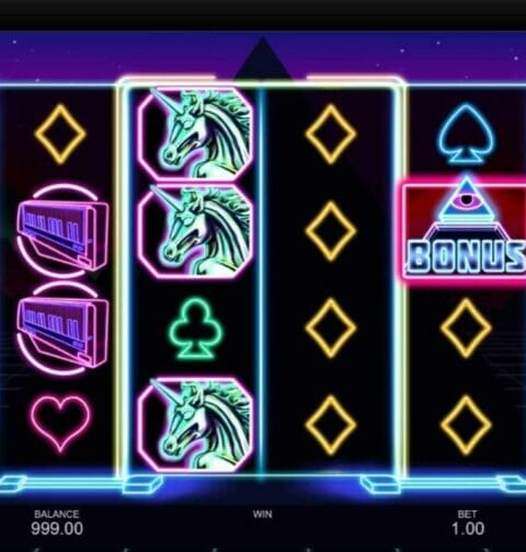 Neon Pyramid online slot game.