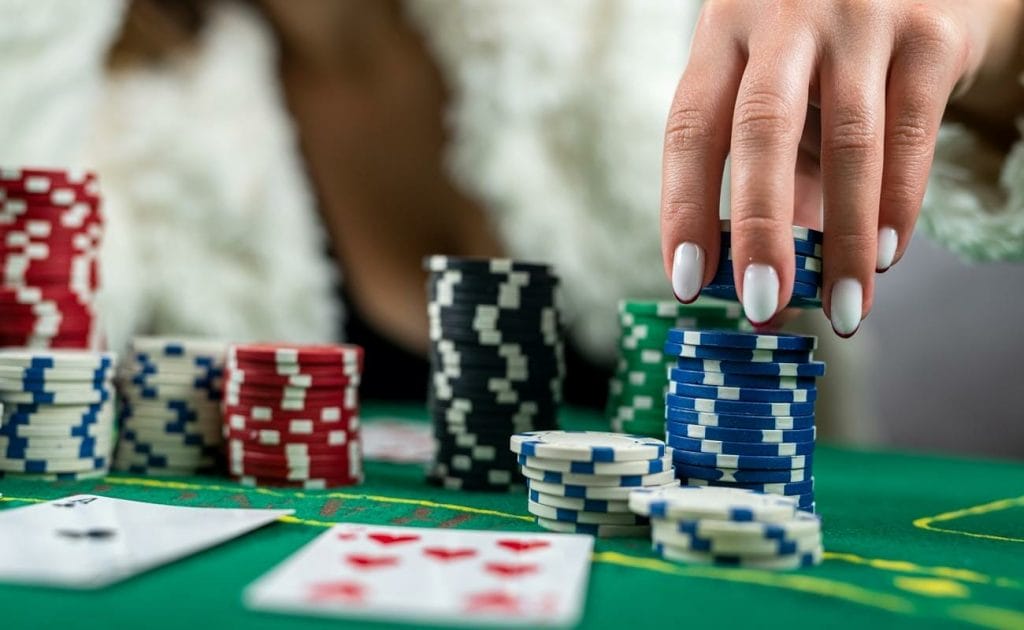 The Difference Between Three and Four Betting in Poker Online
