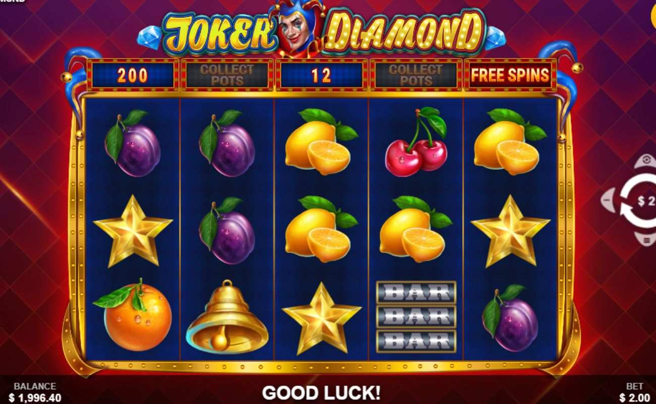 Screenshot of the Joker Diamond online slot game.
