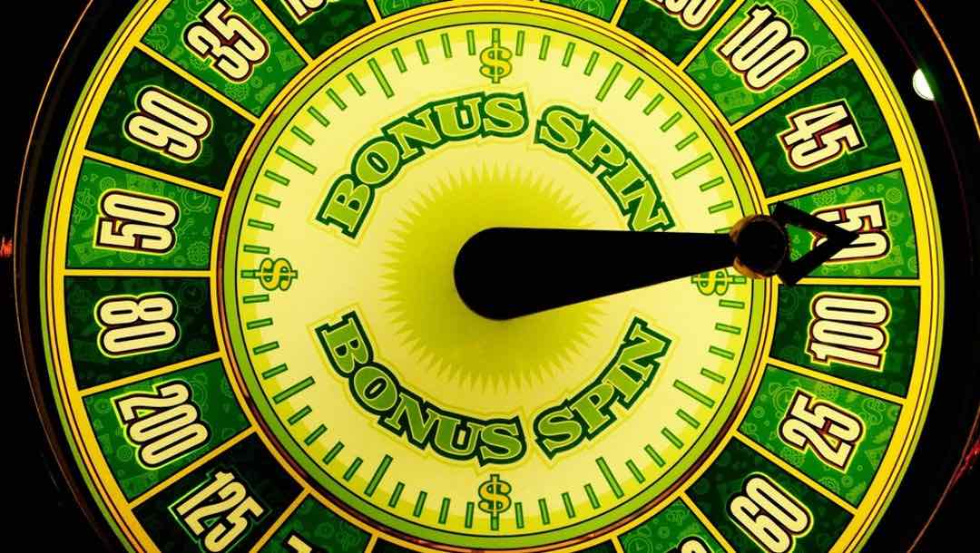 A bonus wheel featuring various amounts.