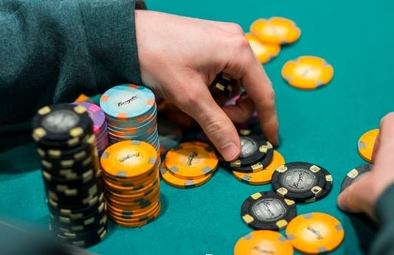 Borgata poker chips