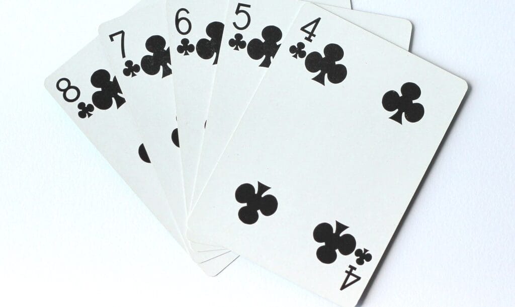 A-straight-flush-Playing-flush-draws